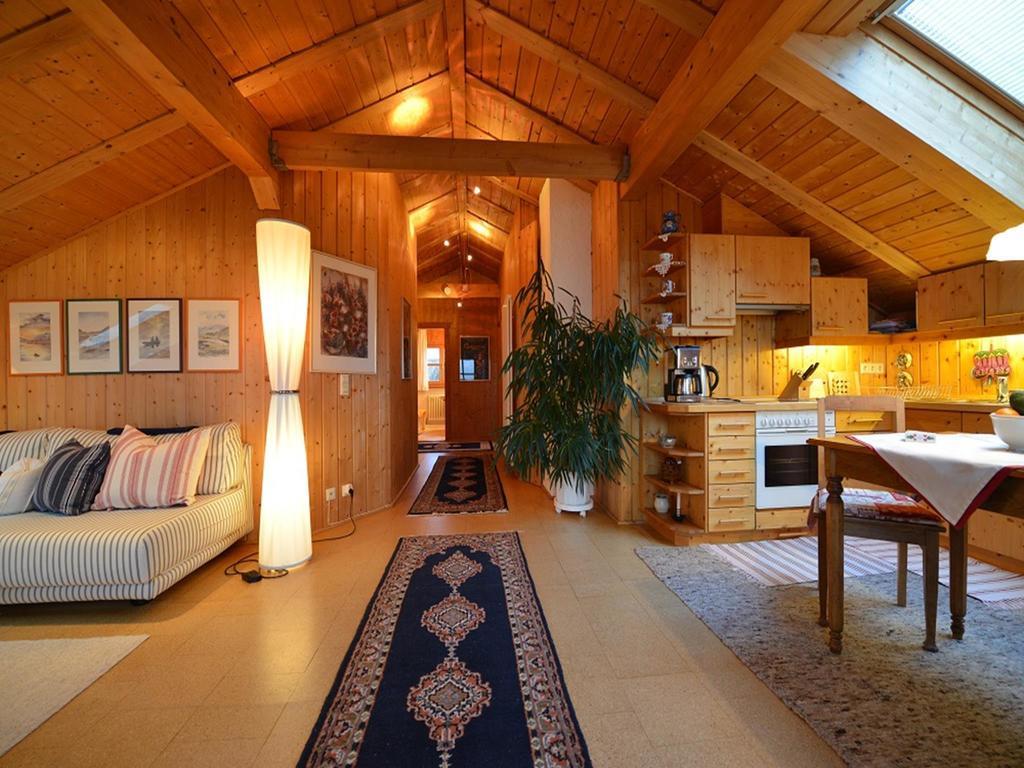 Chiemsee-Ferienwohnungen Traunstein Habitación foto